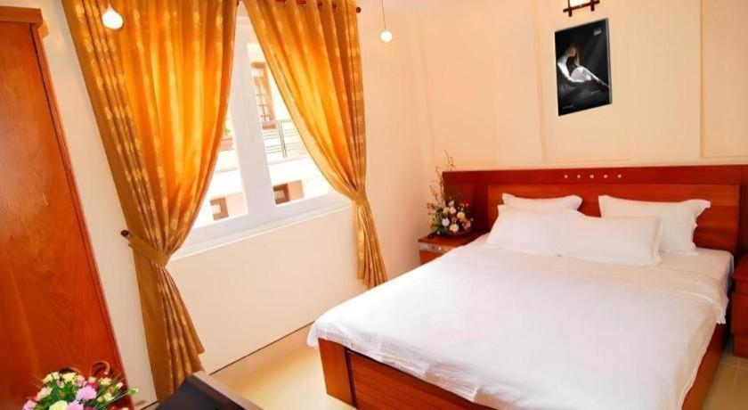 Blue River 2 Hotel โฮจิมินห์ซิตี้ ภายนอก รูปภาพ